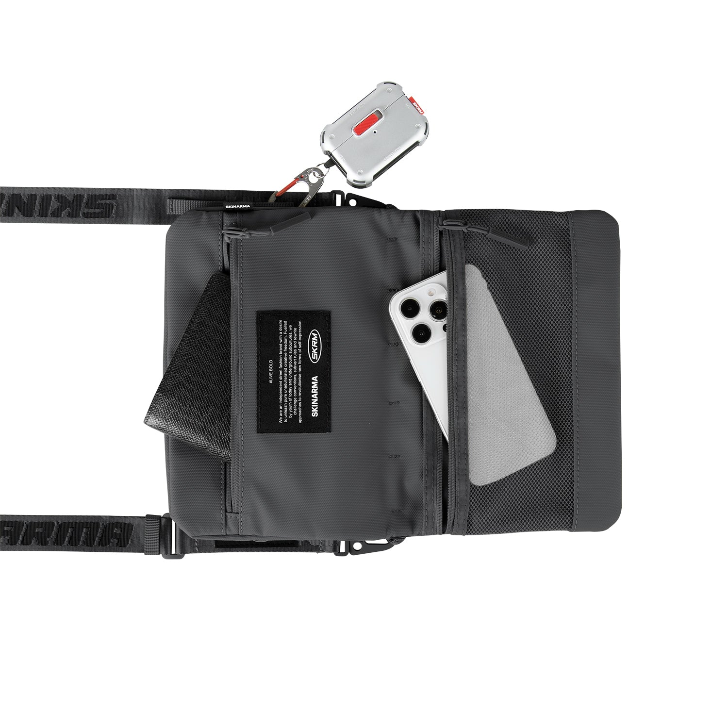 Skinarma Satchel Juno Desenli Naylon Scout Bilek Askı Kayışlı Aksesuar Çantası Skinarma Satchel Juno Desenli Naylon Scout Bilek Askı Kayışlı Aksesuar Çantası